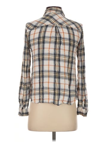 Maurices Long Sleeve Button-Down Shirt (view 2)