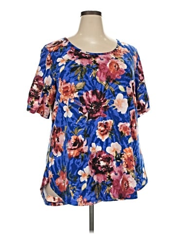 Lularoe Short Sleeve T-Shirt (view 1)