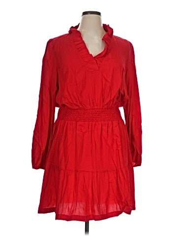 Crown & Ivy Casual Dress (view 1)