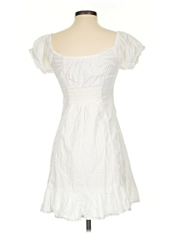 Urban Outfitters Casual Dress (view 2)