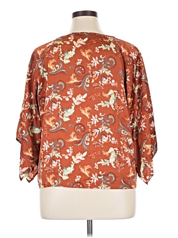 Motto 3/4 Sleeve Blouse (view 2)