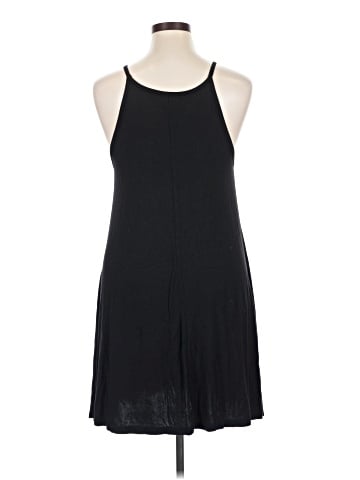 Old Navy Casual Dress (view 2)