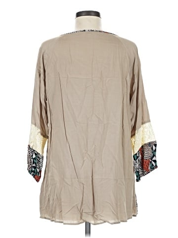 Umgee 3/4 Sleeve Blouse (view 2)