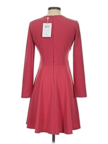 Gal Meets Glam Casual Dress (view 2)