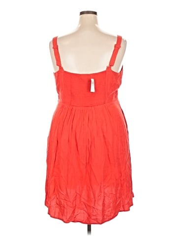 Old Navy Casual Dress (view 2)