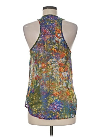 Lily White Sleeveless Blouse (view 2)