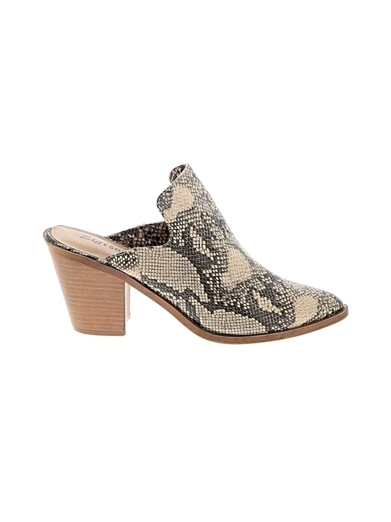 Pre-owned Zigi Soho Mule/clog In Ivory