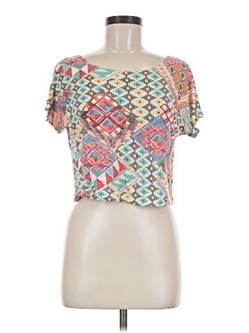 Lily White Short Sleeve T-Shirt (view 1)