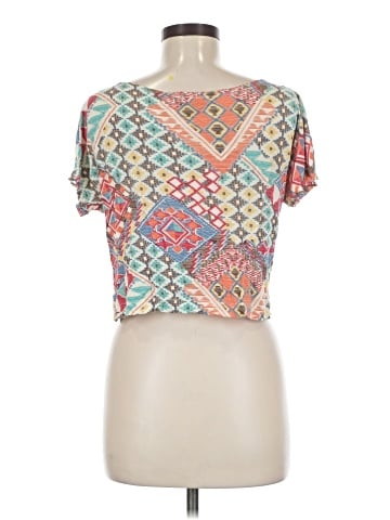 Lily White Short Sleeve T-Shirt (view 2)