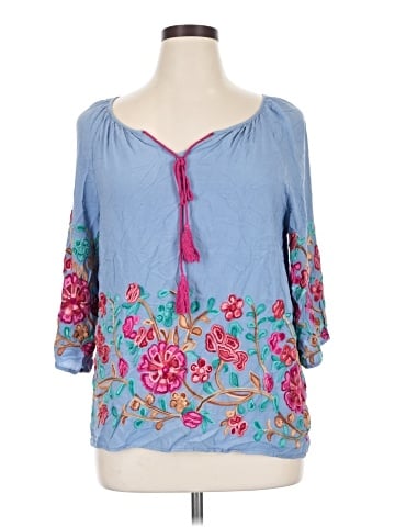 Forgotten Grace 3/4 Sleeve Blouse (view 1)