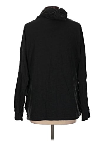 Victoria's Secret Pink Long Sleeve T-Shirt (view 2)
