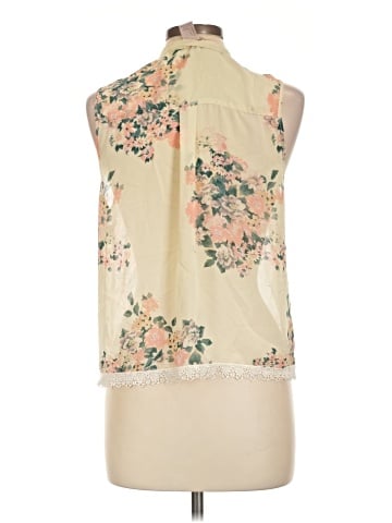 Love 21 Sleeveless T-Shirt (view 2)
