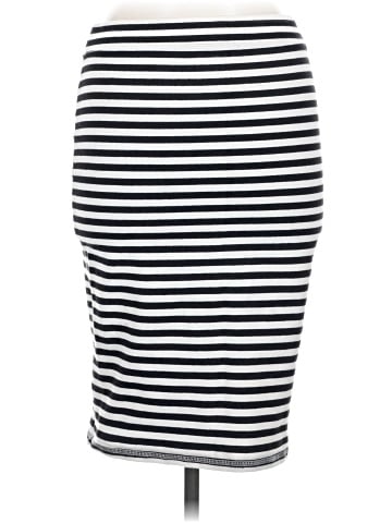 Old Navy Casual Skirt (view 2)