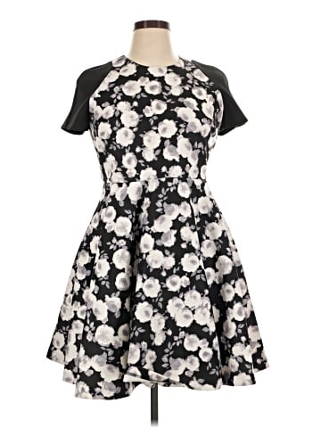 Elle Casual Dress (view 1)