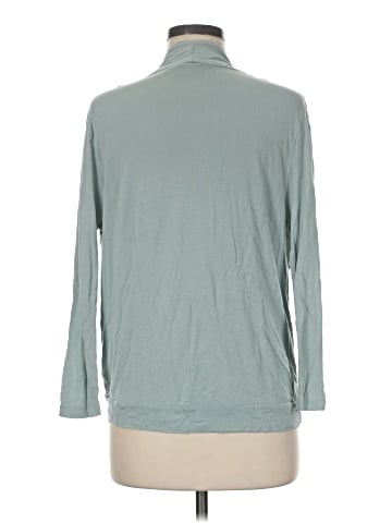 Akemi + Kin 3/4 Sleeve Blouse (view 2)