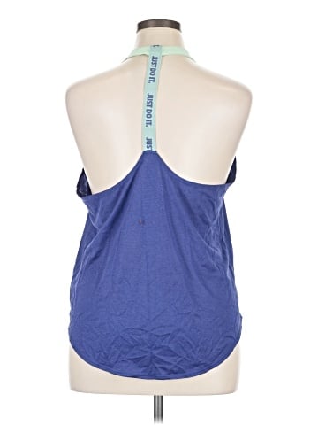 Nike Sleeveless Top (view 2)