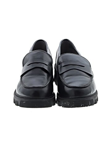 Crown Vintage Flats (view 2)
