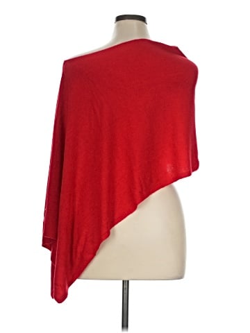 Simply Noelle Poncho (view 2)