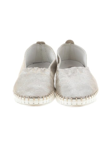 Eric Michael Flats (view 2)