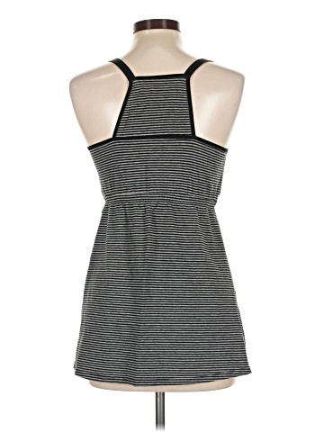 Suiek Sleeveless Top (view 2)