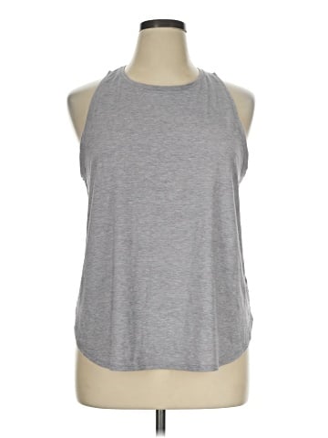 Gap Fit Sleeveless T-Shirt (view 1)