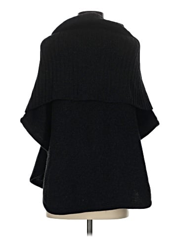 Kathmandu Poncho (view 2)