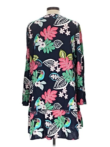 Crown & Ivy Casual Dress (view 2)