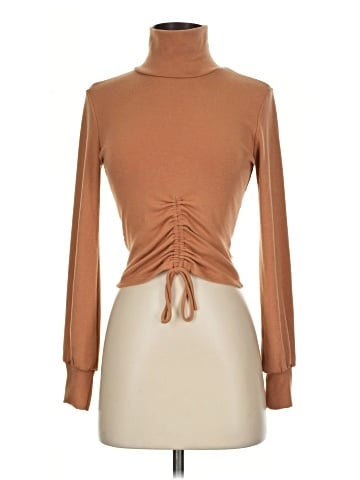 Vestique Long Sleeve Top (view 1)