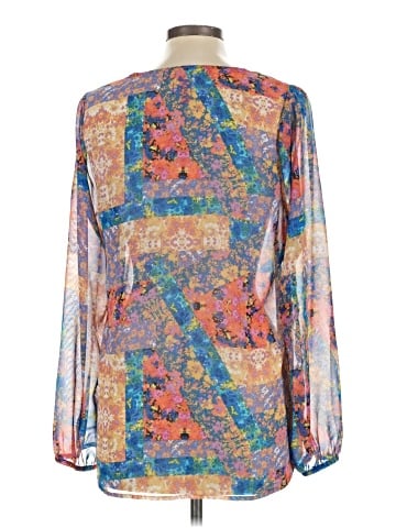 Eight Sixty 3/4 Sleeve Blouse (view 2)