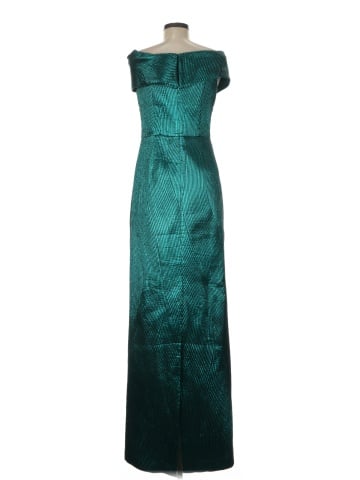 Teri Jon by Rickie Freeman Cocktail Dress (view 2)