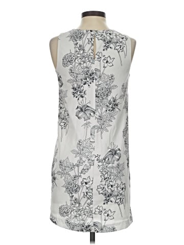 Banana Republic Factory Store Casual Dress (view 2)