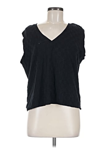 LNA Sleeveless T-Shirt (view 1)