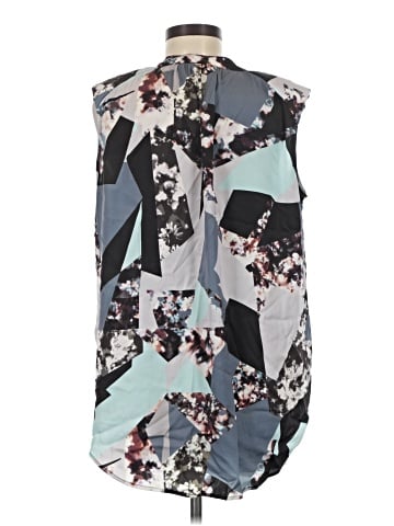 Trouve Sleeveless Blouse (view 2)