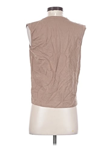 Harlow Sleeveless Button-Down Shirt (view 2)