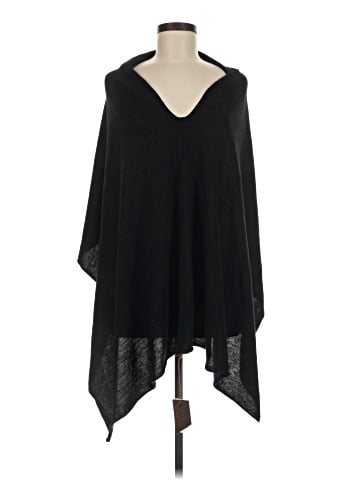 Kerisma Poncho (view 1)