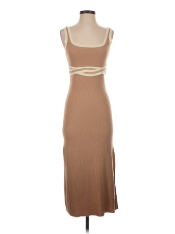 Le Lis Casual Dress (view 1)