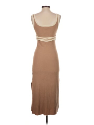 Le Lis Casual Dress (view 2)