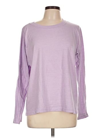 CW Classics Long Sleeve T-Shirt (view 1)