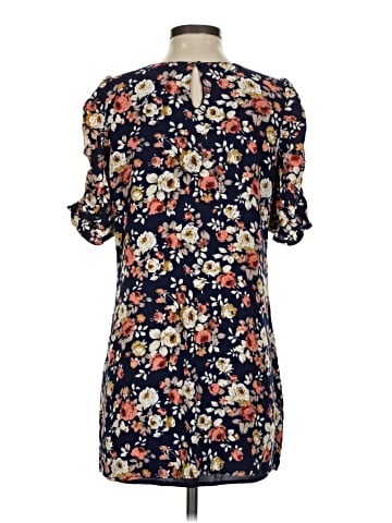 Skies Are Blue Casual Dress (view 2)