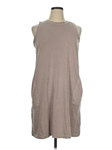Old Navy Casual Dress (view 1)