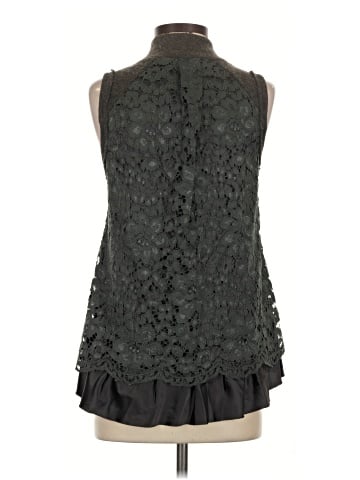 Moth Sleeveless Top (view 2)