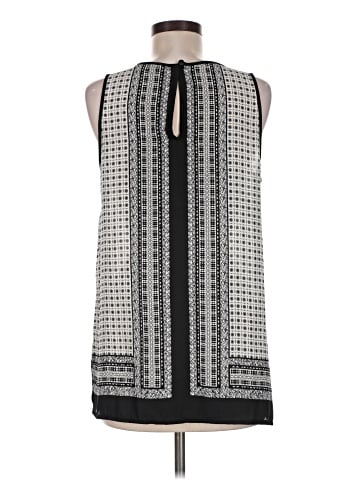 Kenar Sleeveless Blouse (view 2)