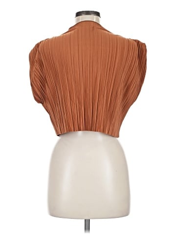ASTR The Label Sleeveless Blouse (view 2)