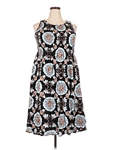 Croft & Barrow Casual Dress (view 1)
