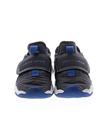 Air Jordan Sneakers (view 2)