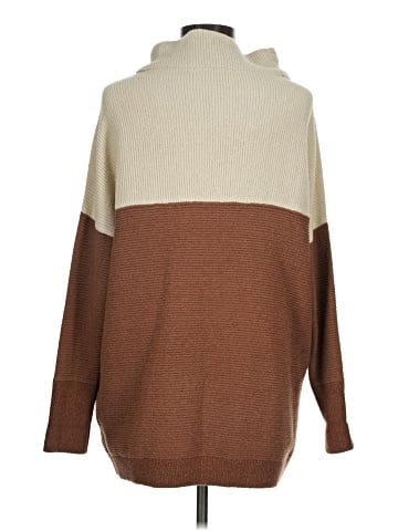 RD Style Turtleneck Sweater (view 2)
