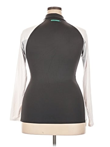 O'Neill 3/4 Sleeve T-Shirt (view 2)