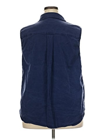 Universal Standard Sleeveless Button-Down Shirt (view 2)