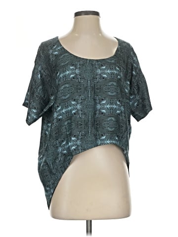 Cynthia Vincent Short Sleeve Top (view 1)