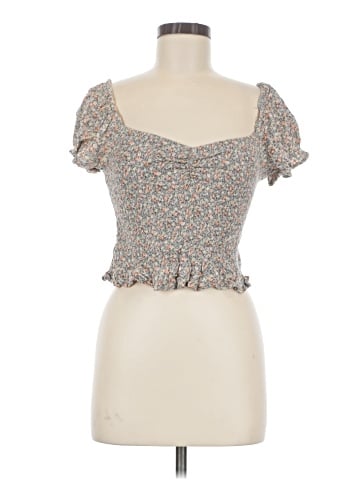 Be Cool Short Sleeve Top (view 1)